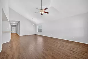 5310 Songlark Bluff Cir, Katy, TX 77449 - Photo 14