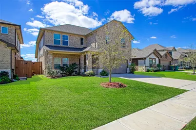 1334 Eagle Pass Drive, Rosharon, TX 77583 - Photo 2