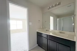 29043 Jacobs River Dr, Katy, TX 77494 - Photo 12