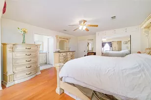 7711 Miller Glen Ln, Houston, TX 77072 - Photo 22