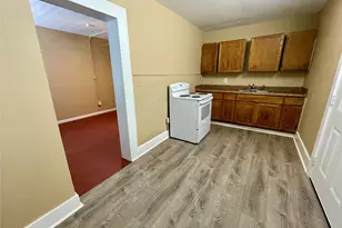 1814 Ave M 1/2, Galveston, TX 77550 - Photo 2