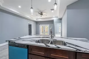 1413 4th Ave N, Texas City, TX 77590 - Photo 8