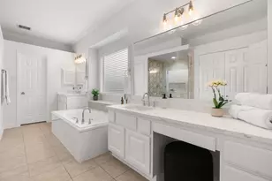 55 W Matisse Meadow Ct, The Woodlands, TX 77382 - Photo 18