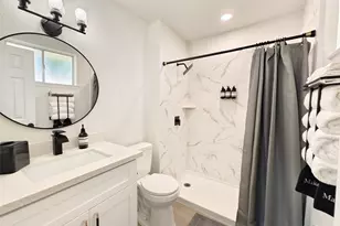 10918 Ensbrook Dr, Houston, TX 77099 - Photo 20