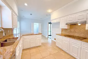 2210 Redcliff Dr, Missouri City, TX 77489 - Photo 8