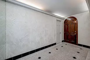 1111 Hermann Dr, Houston, TX 77004 - Photo 14