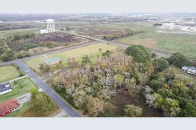 232 N Pecan Drive, Texas City, TX 77591 - Photo 10