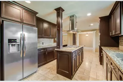 11422 Endicott Lane, Houston, TX 77035 - Photo 10