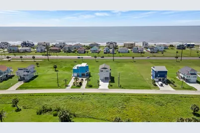 18515 Shaman Drive, Galveston, TX 77554 - Photo 2