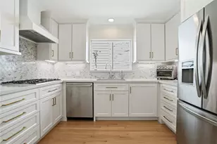 619 Attingham Dr, Houston, TX 77024 - Photo 10