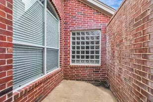 1110 Parkhaven Ln, Houston, TX 77077 - Photo 42