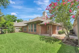 1110 Parkhaven Ln, Houston, TX 77077 - Photo 40