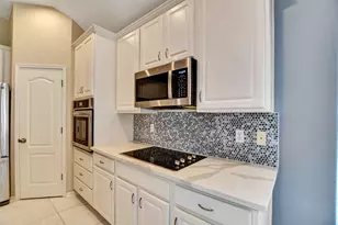 1110 Parkhaven Ln, Houston, TX 77077 - Photo 24