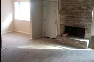 10011 N Golden Meadow Dr, Houston, TX 77064 - Photo 4