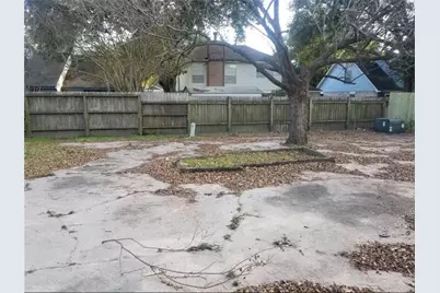 10011 N Golden Meadow Drive, Houston, TX 77064 - Photo 12