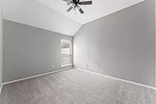 9422 Mustang Park Ct, Humble, TX 77396 - Photo 14