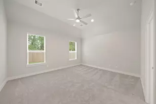 2140 Golden Spruce Ct, Conroe, TX 77301 - Photo 18