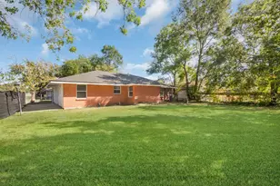 2002 Nottingham St, Pasadena, TX 77502 - Photo 30