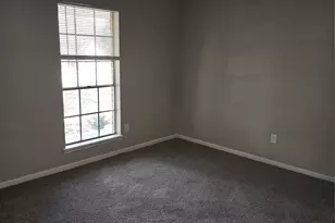 13327 Lake Breeze Ln, Willis, TX 77318 - Photo 18