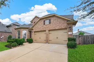 19714 Terrace Cliff Ct, Richmond, TX 77407 - Photo 2