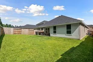 560 Newcomb Holw Dr, Conroe, TX 77304 - Photo 30
