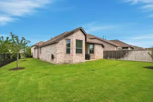 18523 Wolf Mountain Ln, Cypress, TX 77433 - Photo 32