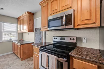 15114 County Road 602, Danbury, TX 77534 - Photo 18