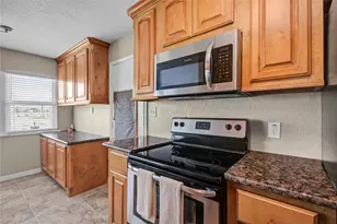 15114 County Rd 602, Danbury, TX 77534 - Photo 18