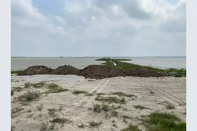 455 Egery Island Road, Taft, TX 78390 - Photo 6