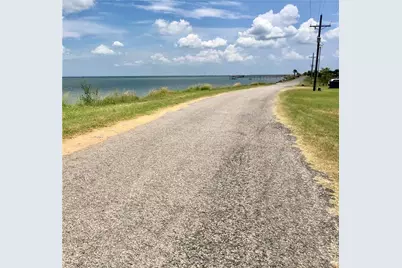 455 Egery Island Road, Taft, TX 78390 - Photo 4