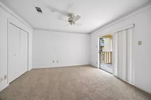 10123 Valley Forge Dr, Houston, TX 77042 - Photo 18