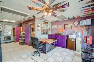 4423 Yale St, Houston, TX 77018 - Photo 2