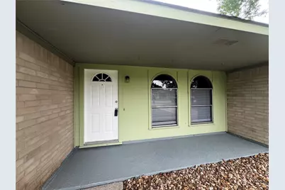 1105 Yorktown Street, Richmond, TX 77469 - Photo 2