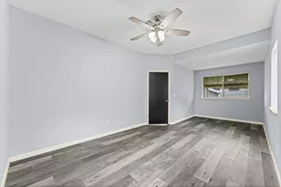 2430 Shady Bend Dr, Pearland, TX 77581 - Photo 24