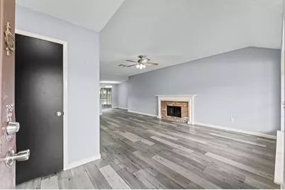 2430 Shady Bend Drive, Pearland, TX 77581 - Photo 6