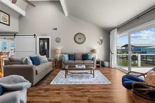 21815 Guadalupe Dr, Galveston, TX 77554 - Photo 8
