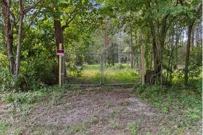 405 Sunset Drive, Dickinson, TX 77539 - Photo 12