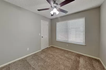18138 Garden Manor Drive, Houston, TX 77084 - Photo 10