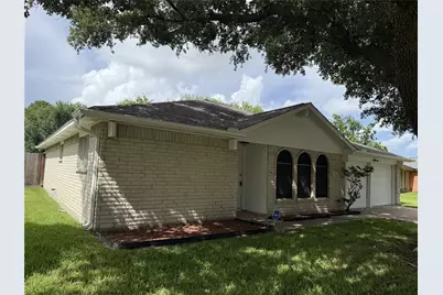 8306 Bee Meadow Lane, Houston, TX 77489 - Photo 1