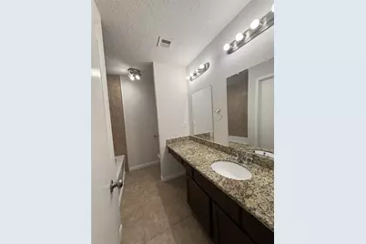 8306 Bee Meadow Lane, Houston, TX 77489 - Photo 8