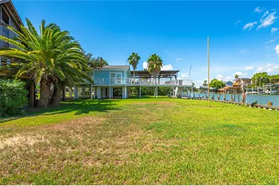 2124 Cove Park Drive, Kemah, TX 77565 - Photo 36