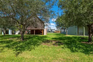 2124 Cove Park Dr, Kemah, TX 77565 - Photo 22