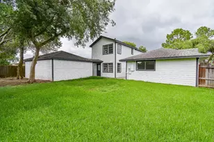 1815 Mustang Springs Dr, Missouri City, TX 77459 - Photo 32