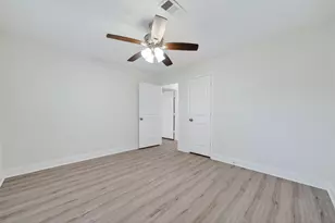 1707 W 43rd St, Houston, TX 77018 - Photo 18