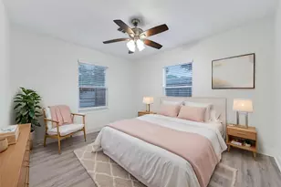 1707 W 43rd St, Houston, TX 77018 - Photo 16