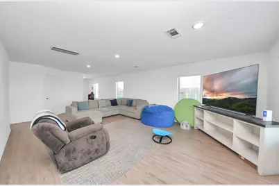 19639 Rupetti Drive, New Caney, TX 77357 - Photo 10