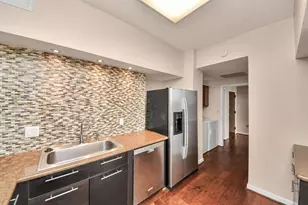 1111 Bering Dr, Houston, TX 77057 - Photo 22