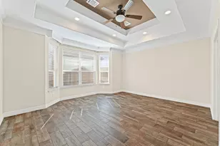 10447 Tree Hollow Circle, La Porte, TX 77571 - Photo 16