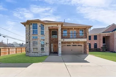 10447 Tree Hollow Circle, La Porte, TX 77571 - Photo 2