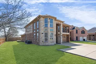 10447 Tree Hollow Circle, La Porte, TX 77571 - Photo 4